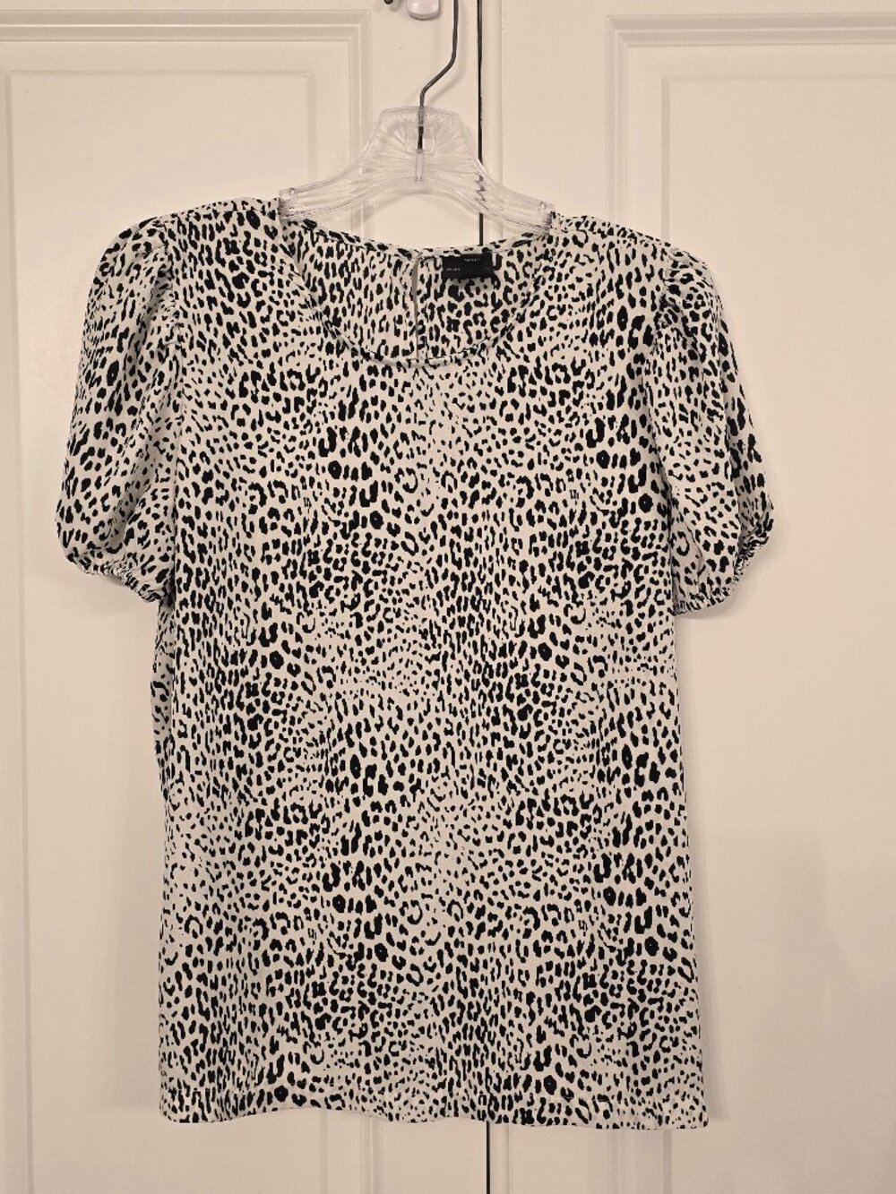 Worthington Black & White Leopard Print Top Size L